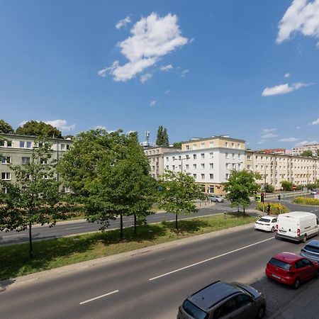 Stylish & Trendy 1 Bedroom Apartment Wola With Parking By Renters Varsovia Exterior foto